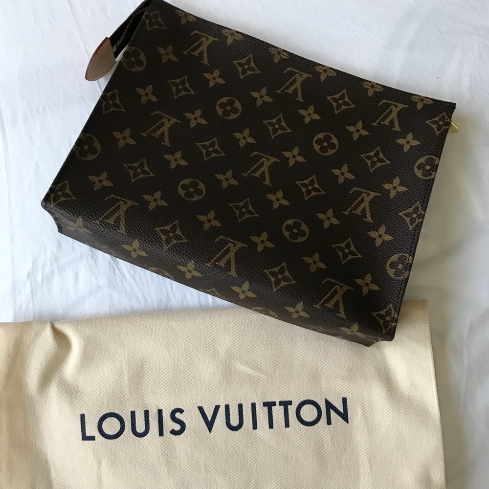 Louis Vuitton Toiletry Pouch 26